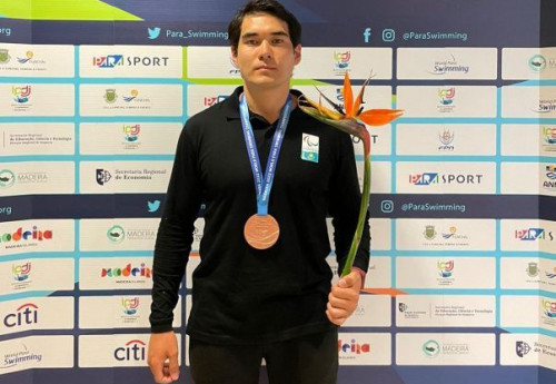 Фотография к новости: Казахстанец стал бронзовым призёром чемпионата мира по пара плаванию