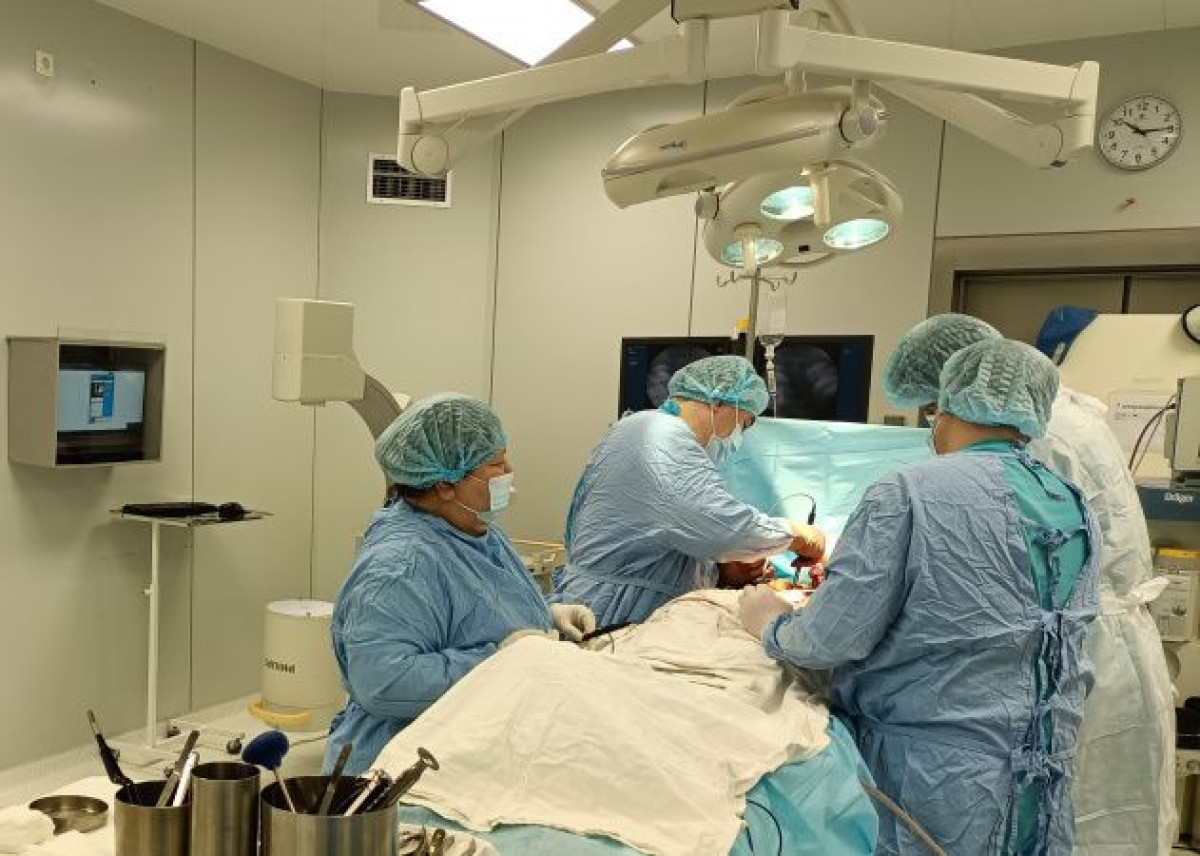 Врачи спасли тяжелораненого в январе офицера, за чью жизнь боролись четыре месяца