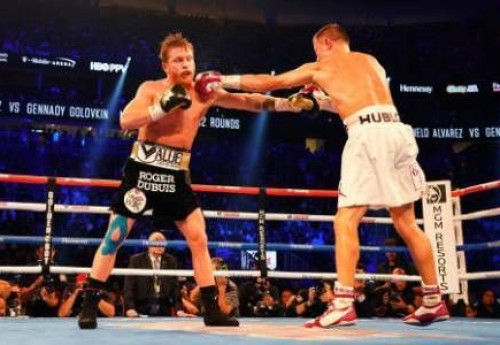 Фотография к новости: Названо место третьего боя Головкин - "Канело"