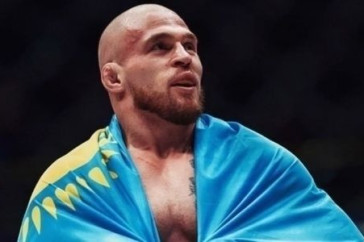 Фотография к новости: Казахстанский боец победил экс-файтера UFC