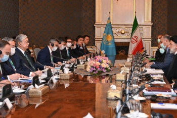 Фотография к новости: Девять меморандумов о сотрудничестве в разных сферах подписаны между Казахстаном и Ираном