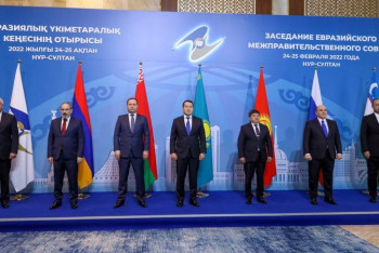 Фотография к новости: Казахстанцы теперь не обязаны устанавливать кнопки SOS на ввозимые авто