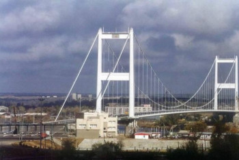 Фотография к новости: Японские специалисты детально обследуют подвесной мост в Семее