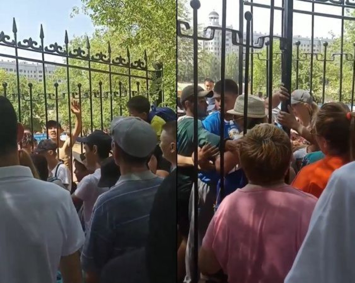 кадры из видео