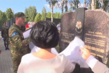 Фотография к новости: Памятник воинам-казахстанцам установили в Беларуси