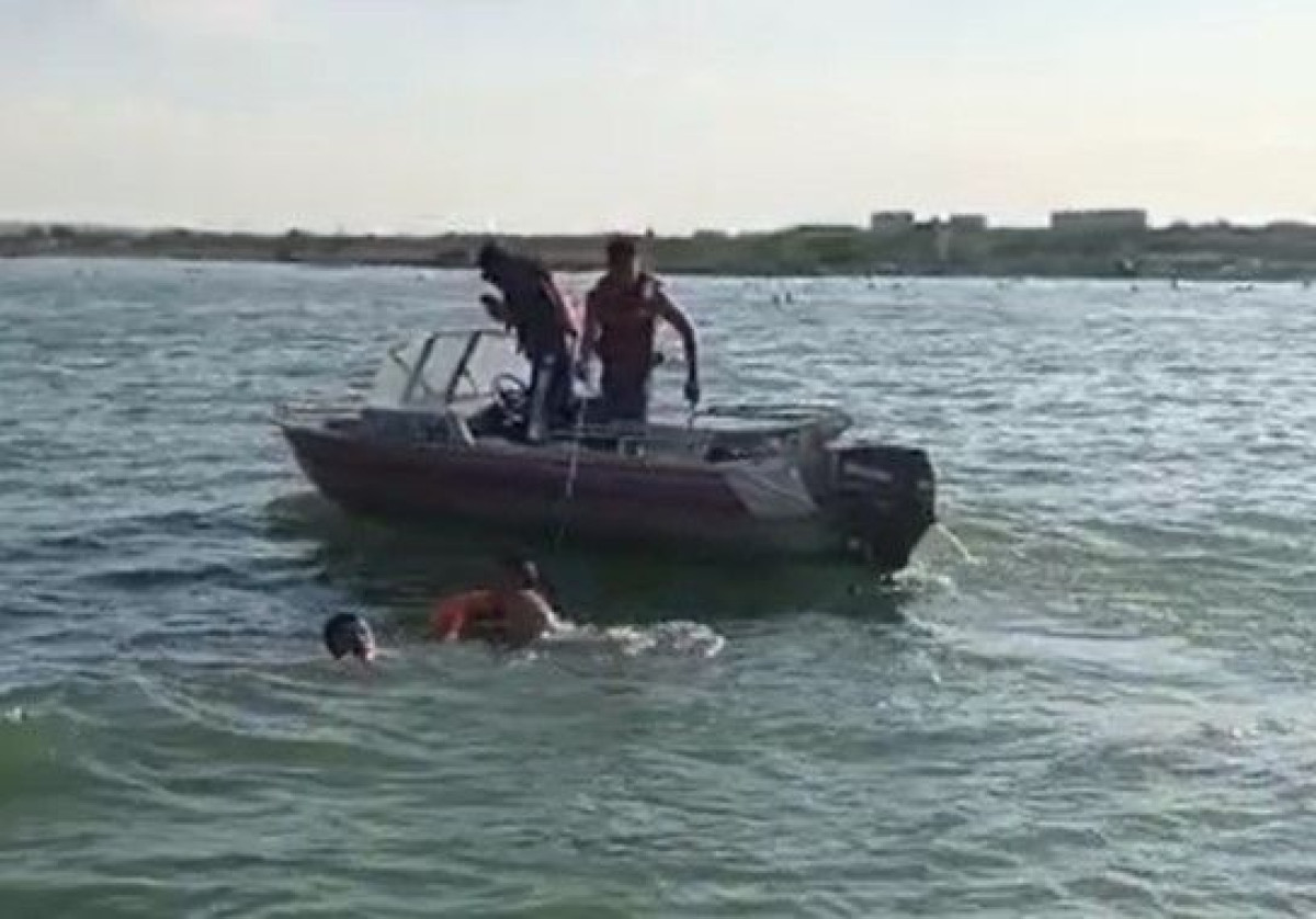 Троих мужчин спасли на Капшагайском водохранилище