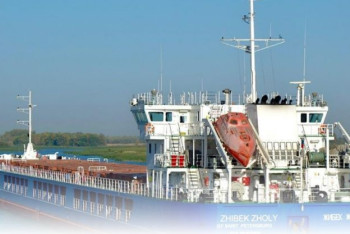 Фотография к новости: КТЖ проверяет информацию по ситуации вокруг судна "Жибек Жолы"