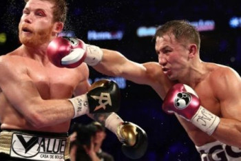 Фотография к новости: Головкин оценил свои шансы нокаутировать "Канело"