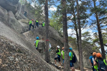 Фотография к новости: Стартовал республиканский скальный фестиваль "Бурабай-2022"