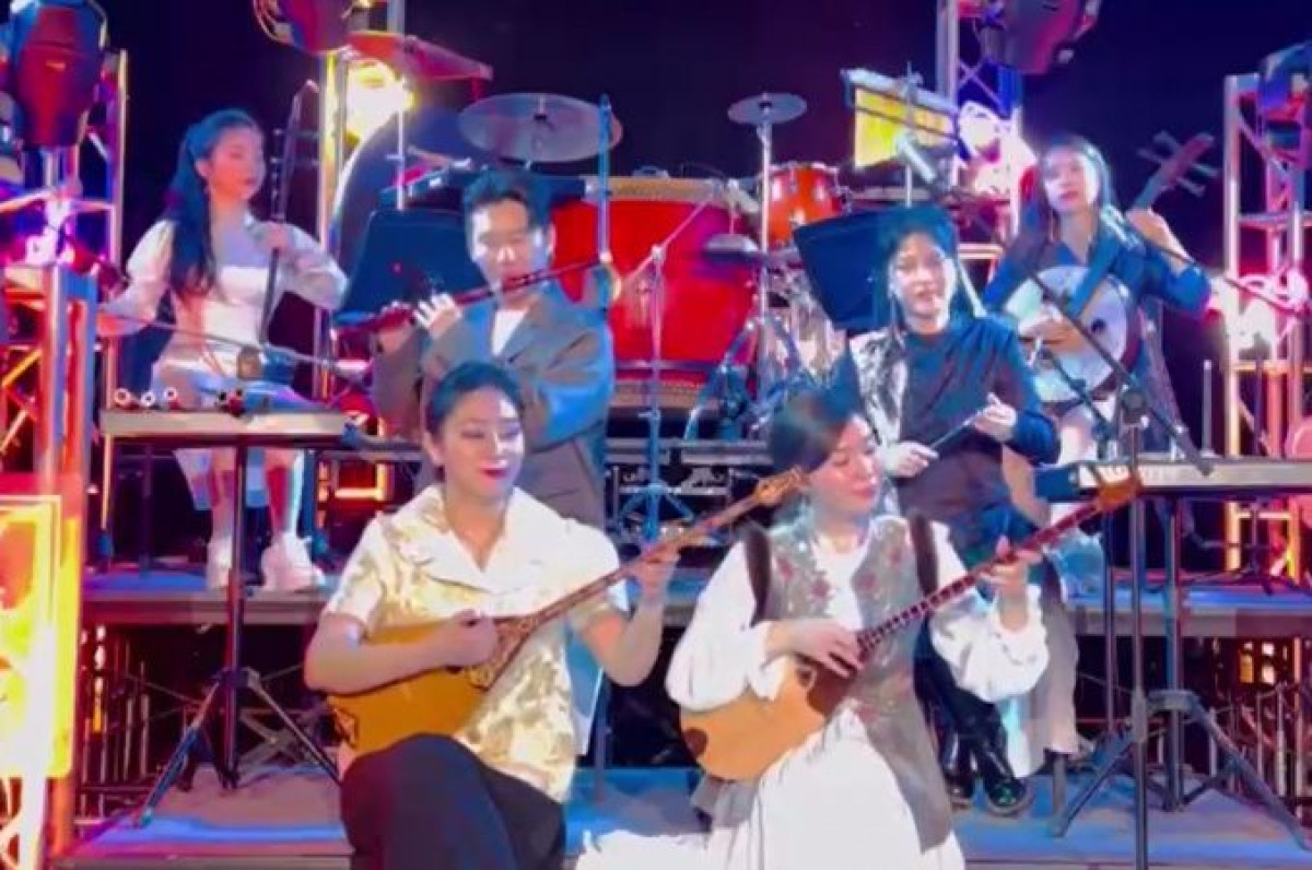 кадр из видео