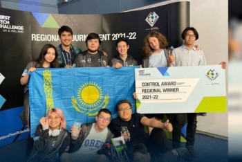 Фотография к новости: Казахстанские школьники установили рекорд на международных соревнованиях по робототехнике в Великобритании