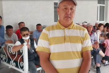 Фотография к новости: Казахстанцы не могут выехать из Узбекистана