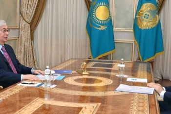 Фотография к новости: Итогами работы ЦИК на референдуме поделился Абдиров с Токаевым