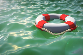 Фотография к новости: Отца и дочь унесло волнами на озере близ Нур-Султана