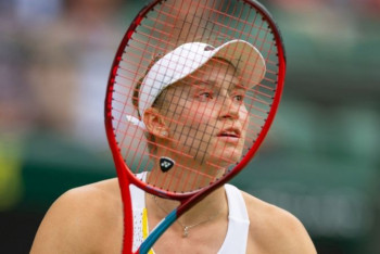 Фотография к новости: Глава государства поздравил Елену Рыбакину с победой на Уимблдоне