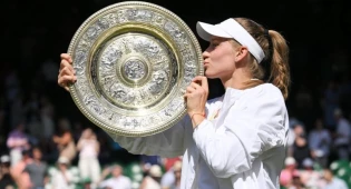 Рыбакина осталась 23-й в рейтинге WTA после сенсационной победы на Уимблдоне