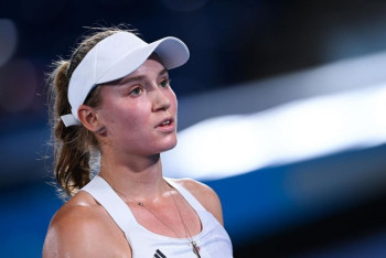 Фотография к новости: Рыбакина отказалась от премии Федерации тенниса Казахстана