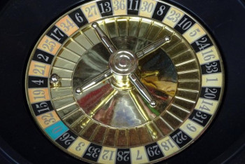 Фотография к новости: Незаконную игру в рулетку с крупье организовал житель Алматинской области