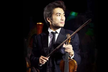 Фотография к новости: Казахстанский скрипач признан лучшим на WorldVision-2022