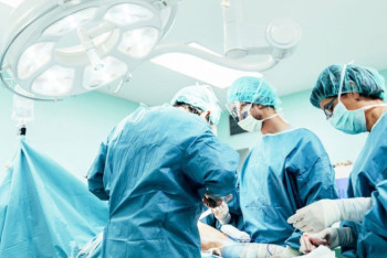 Фотография к новости: "Нанес ножевые ранения". О состоянии пострадавших алматинок рассказали врачи