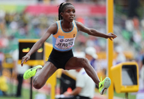 Фотография к новости: Чемпионка мира Нора Джеруто получит вознаграждение правительства РК в размере 15 тысяч долларов