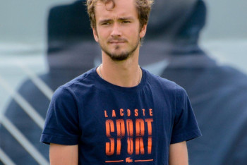 Фотография к новости: Даниил Медведев примет участие в ATP 500 в Казахстане в октябре