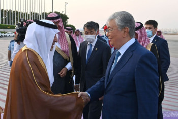 Фотография к новости: Президент прибыл с официальным визитом в Саудовскую Аравию