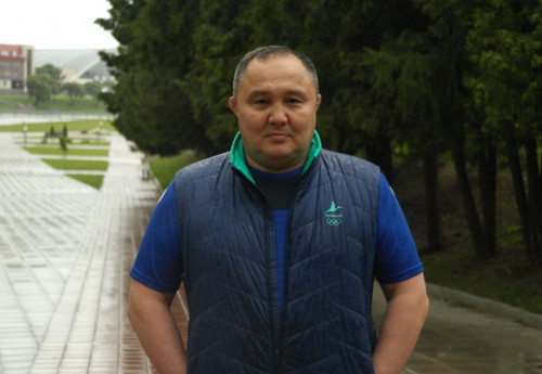 Фотография к новости: О железной воле и тоске по степи. Как казах стал заслуженным тренером в Беларуси