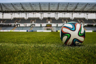 Фотография к новости: Футболист в США скончался после драки с фанатами во время матча