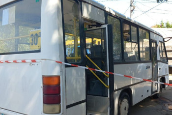 Фотография к новости: 11 человек пострадали при столкновении двух пассажирских автобусов в Уральске