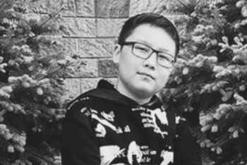 Фотография к новости: Ребёнка насмерть придавило футбольными воротами в Уральске