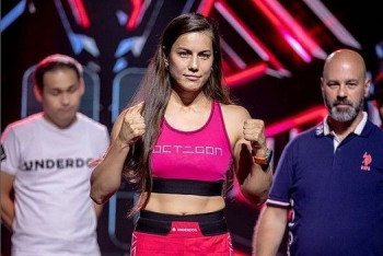 Фотография к новости: Фируза Шарипова победила соперницу в дебютном бою в ММА