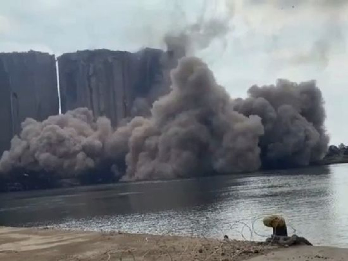 кадр из видео