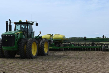 Фотография к новости: Стали известны условия льготного кредитования сельхозтехники за счёт средств "Оператора РОП"