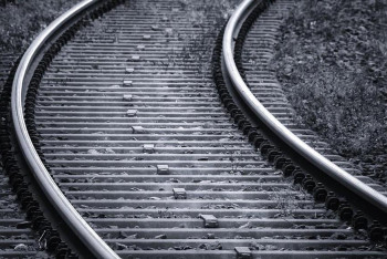 Фотография к новости: В КТЖ прокомментировали забастовку железнодорожников в Бейнеу