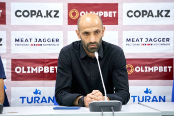 Фотография к новости: Али Алиев о "драке" с агентом из-за гражданства, легионерах и успехе "Кызыл-Жара"