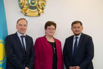 Фотография к новости: Казахстанские ученые будут стажироваться в ведущих научных центрах Германии