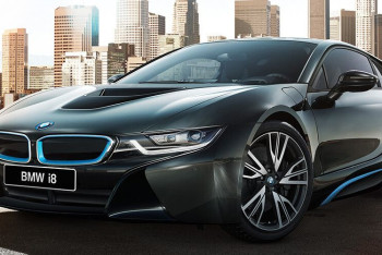 Фотография к новости: Молодые казахстанцы выбирают BMW, а люди постарше — УАЗ — исследование