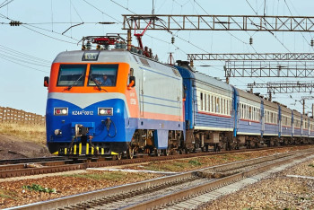 Фотография к новости: "Слушают музыку через наушники" — причины смертей на рельсах рассказали в ДП на транспорте