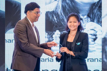 Фотография к новости: Бибисара Асаубаева завоевала титул лучшей шахматистки Азии среди женщин