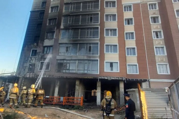 Крупный пожар тушили в столичном ЖК "Арыстан"