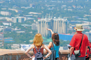 Фотография к новости: Премьер Смаилов поручил ускорить проект G4 City в Алматинской области