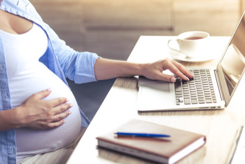 Когда казахстанским журналисткам выплатят декретные, которые они не получили из-за пандемии