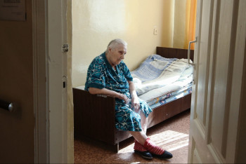 Фотография к новости: Деньги на ремонт дома престарелых украли должностные лица в ВКО