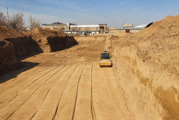 Фотография к новости: Стадион вместо частного медцентра. Шымкентцы выиграли суд против акимата и СПК