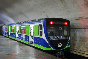 Фотография к новости: В Ереване "заминированы" все станции метро