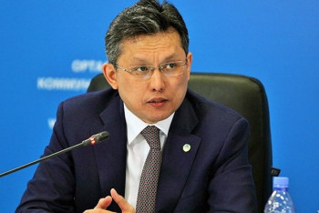 Фотография к новости: Бахыт Султанов освобождён от должности вице-премьера – министра торговли и интеграции