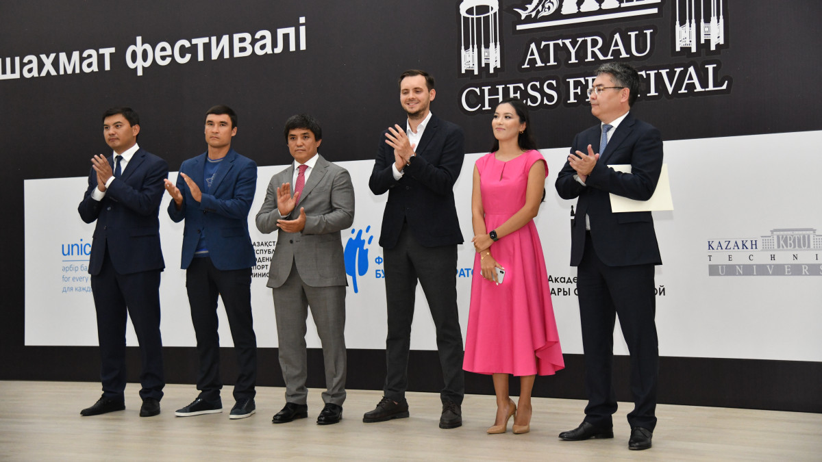 Фотография к новости: Международный фестиваль шахмат стартовал в Атырау