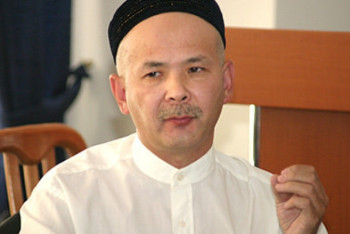 Фотография к новости: Главу Союза мусульман Мурата Телибекова обвинили в избиении супруги