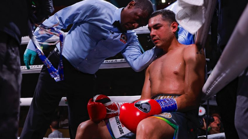 Фотография к новости: Экс-чемпион мира по боксу завершил карьеру после нокаута от казахстанца